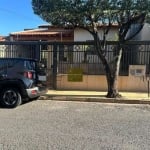 Casa para alugar em Conjunto Habitacional Cristo Rei de 150.00m² com 3 Quartos e 2 Garagens