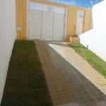 Casa para venda em Jardim Oásis de 205.00m² com 3 Quartos, 1 Suite e 6 Garagens