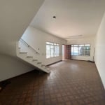 Prédio Comercial para venda em Vila Santo Antônio Do Portão de 189.00m² com 3 Quartos, 1 Suite e 2 Garagens