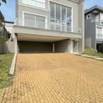 Casa para venda em Alphaville de 430.00m² com 4 Quartos, 4 Suites e 6 Garagens