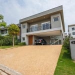 Casa de Condomínio para venda em Tamboré de 390.00m² com 4 Quartos, 4 Suites e 6 Garagens