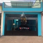 Sobrado para venda em Parque Marajoara de 186.00m² com 3 Quartos, 1 Suite e 2 Garagens