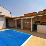 Casa para venda em Vila M Genoveva de 261.00m² com 2 Quartos, 1 Suite e 3 Garagens