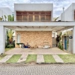 Casa para venda em Granja Viana Ii de 173.00m² com 3 Quartos, 1 Suite e 2 Garagens