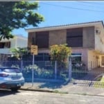 Casa para venda em Vila Madalena de 300.00m² com 4 Quartos, 2 Suites e 2 Garagens