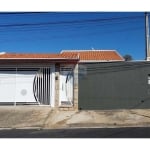 Casa para venda em Jardim Bi-centenário de 180.00m² com 3 Quartos e 5 Garagens