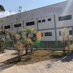 Galpão / Depósito / Armazém para alugar em Iporanga de 2400.00m² com 20 Garagens