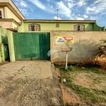 Casa para venda em Roça Grande de 218.00m² com 4 Quartos e 3 Garagens