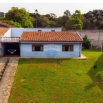 Casa para venda em Santa Cândida de 90.00m² com 3 Quartos e 2 Garagens