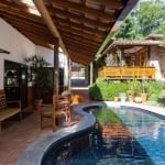 Casa de Condomínio para venda em Jardim Colibri de 470.00m² com 5 Quartos, 3 Suites e 4 Garagens