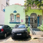 Casa para venda em Centro de 160.00m² com 3 Quartos e 6 Garagens