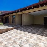 Casa para venda em Boa Vista de 180.00m² com 4 Quartos, 4 Suites e 3 Garagens