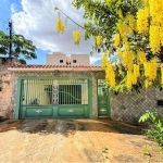 Casa para venda em Parque Dos Bandeirantes de 270.00m² com 3 Quartos, 1 Suite e 3 Garagens