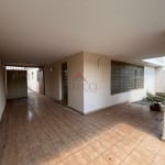 Casa para venda em Vila Bandeirantes de 178.00m² com 3 Quartos e 2 Garagens