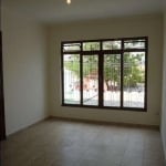 Sobrado para venda em Jardim Hollywood de 150.00m² com 3 Quartos, 1 Suite e 2 Garagens