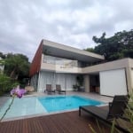 Casa para venda em Maresias de 350.00m² com 5 Quartos, 4 Suites e 2 Garagens