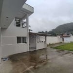 Casa para venda em Sertão Do Meio de 124.00m² com 3 Quartos, 1 Suite e 5 Garagens