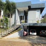 Casa para venda em Alphaville de 260.00m² com 4 Quartos, 2 Suites e 1 Garagem