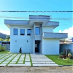 Casa para venda em Lagoinha de 205.00m² com 4 Quartos, 4 Suites e 3 Garagens