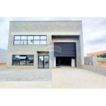 Galpão / Depósito / Armazém para alugar em Vila Real de 340.00m² com 3 Garagens