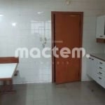 Apartamento para venda em Centro de 200.00m² com 3 Quartos, 1 Suite e 2 Garagens