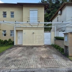 Casa de Condomínio para venda em Granja Viana de 140.00m² com 3 Quartos, 1 Suite e 2 Garagens