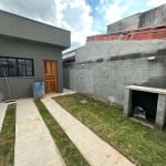 Casa para venda em Jardim Layr de 150.00m² com 3 Quartos, 1 Suite e 1 Garagem