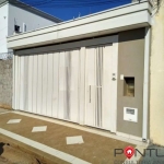 Casa para venda em Jardim Cavallari de 195.00m² com 3 Quartos, 1 Suite e 3 Garagens