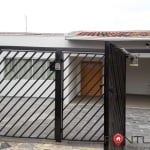 Casa para venda em Jardim Parati de 170.00m² com 3 Quartos, 1 Suite e 2 Garagens