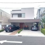 Casa para venda em Pinheirinho de 263.00m² com 3 Quartos, 3 Suites e 5 Garagens