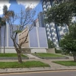 Apartamento para venda em Cristo Rei de 170.00m² com 3 Quartos, 1 Suite e 2 Garagens