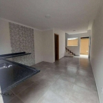 Sobrado para venda em Caiçara de 55.00m² com 2 Quartos e 1 Garagem