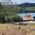 Terreno de 8.440 m2 do lado da Lagoa Aruá