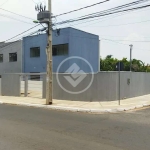 VENDE-SE SOBRADO 3 QUARTOS SENDO UMA SUÍTE + CLOSET E SACADA - AREA TOTAL DE 260M² E 130M² DE AREA CONSTRUÍDA - LOCALIZADO NO JARDIM UNIVERSITÁRIO -  APENAS R$630.000,00 codigo: 106100