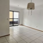 Apartamento com 2 dormitórios sendo 1 suíte na Ponta Verde - 69m²