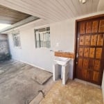 Casa com 2 quartos para alugar na Capitão Lauro Correia Regnier, 218, Tatuquara, Curitiba