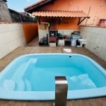 Casa com piscina e area gourmet em Itanhaem.