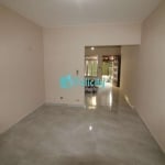 Casa Térrea com 3 dorms, 2 vagas, 170m2 na Vila Guedes