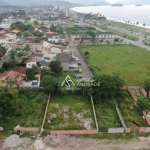 Terreno muito bem localizado na praia Massaguaçu, á 50m da orla