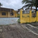 Casa aconchegante com excelente localização na praia Massaguaçu