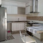 Imóvel com 3 casas nas proximidades da Av. Nildo Ribeiro