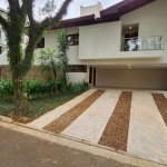 Casa em Condomínio à Venda com 480m², 4 dormitórios, 4 suítes, 3 salas e 4 vagas!!!