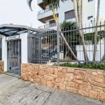 Vende-se apartamento na Vila Rosália com 113 m² privativos, 3 suítes e 2 vagas na garagem