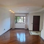 Casa com 3 Quartos e 2 vagas à Venda, 196 m² em Jabaquara por R$ 750.000