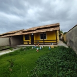 Casa com 02 quartos, em terreno de 480m2 com Área Gourmet perto do CEPT