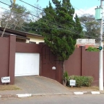 Casa térrea, de rua,  para locação, na Granja Viana, SP