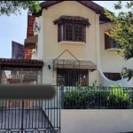 Casa em condomínio, disponível pra venda, em Cotia, SP