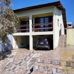 Casa com 3 dormitórios à venda, 300 m² por R$ 630.000,00 - Quarta Divisão - Ribeirão Pires/SP