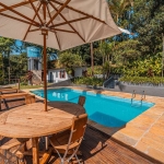 Casa com 3 dormitórios, 418 m² - venda por R$ 2.950.000,00 ou aluguel por R$ 20.738,39/mês - Vila Santo Antônio - Cotia/SP