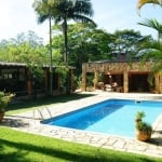 Casa com 4 dormitórios à venda, 380 m² por R$ 1.550.000 - Parque Dom Henrique - Cotia/SP